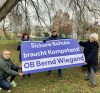 OB-Suspendierung: Verein Hauptsache Halle protestiert bei Haseloff-Besuch in Halle-Neustadt